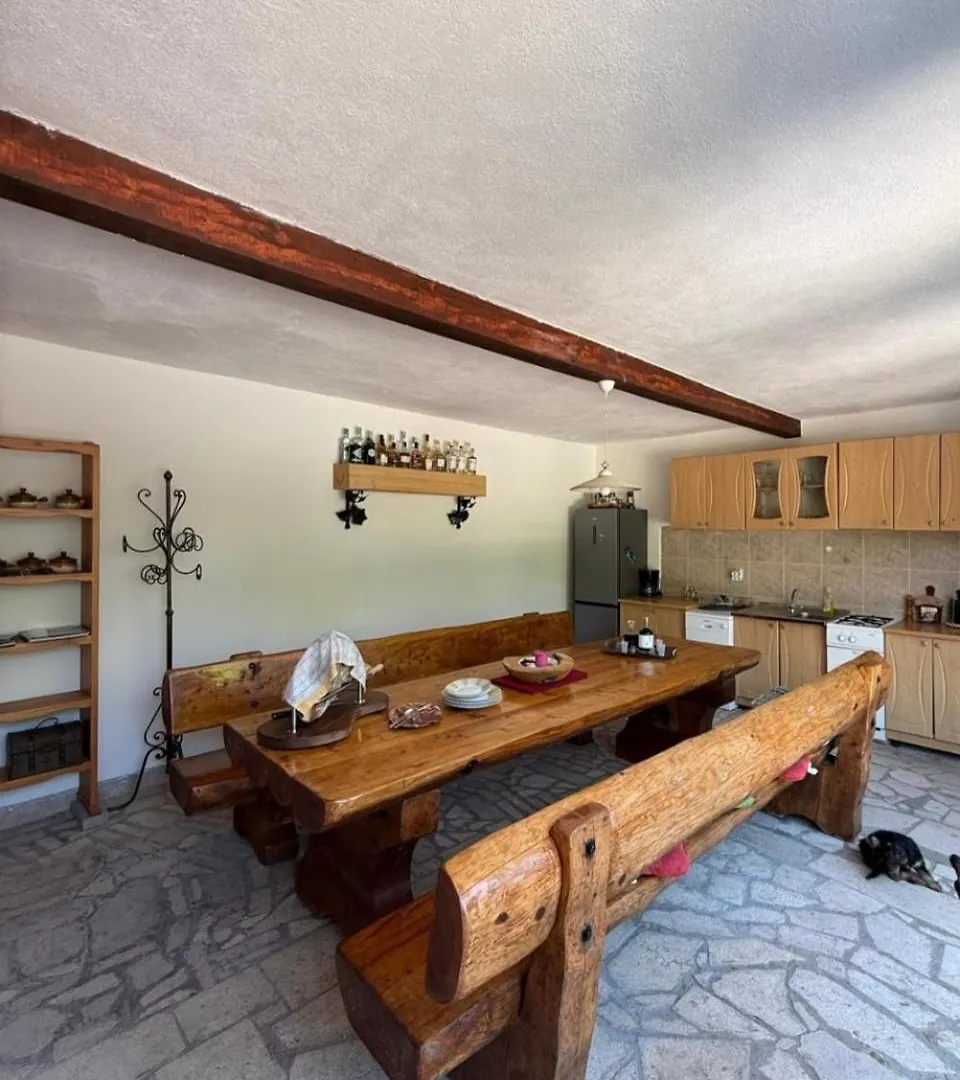 Haus Rudi- Rustikalna Oaza Mira Villa Kršan